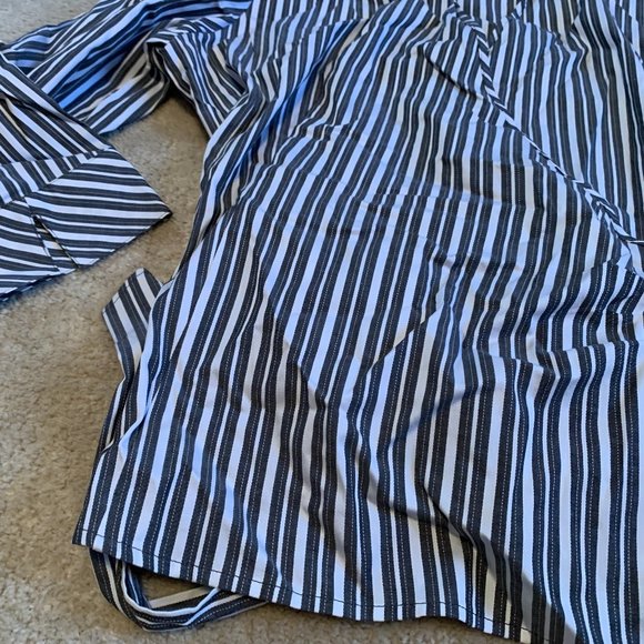 NWT Covington Muted Black and White Striped 3/4 Sleeve Wrap Blouse Size XL - Picture 10 of 14